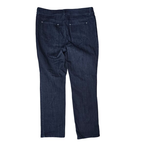 Chicos Womens fabulously slimming Jeans sz 10 SHORT Denim Dark Wash - Picture 2 of 5